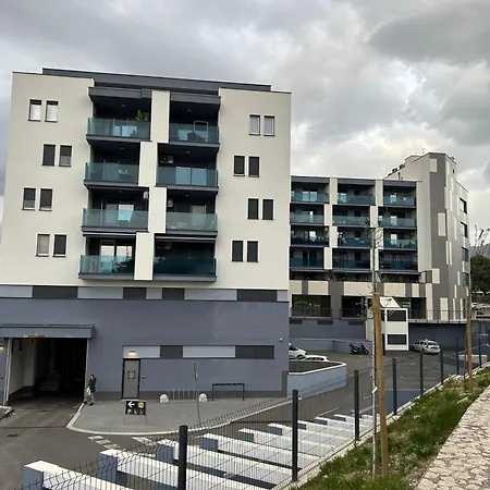 Harmony Luxe Private Garage And Terrace * سبليت