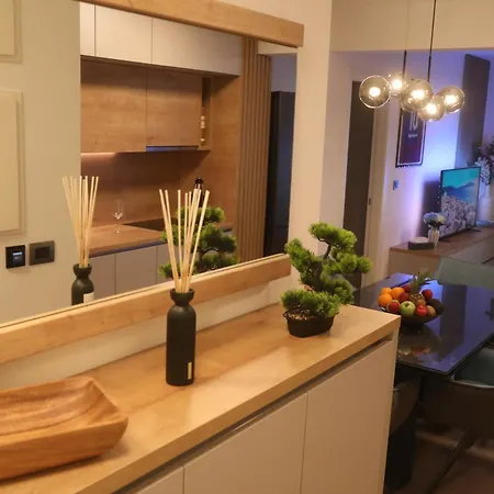 Апартаменти Harmony Luxe Private Garage And Terrace Спліт