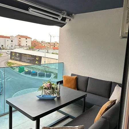 Апартаменти Harmony Luxe Private Garage And Terrace Спліт