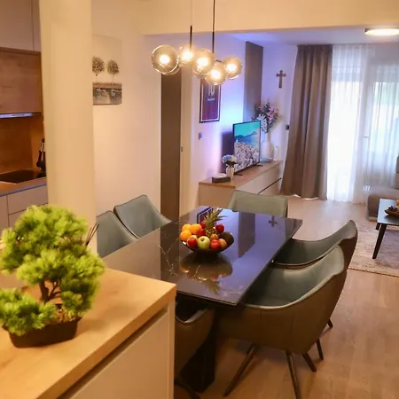 Harmony Luxe Private Garage And Terrace Appartement *
