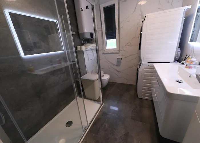 Luxury Harmony سبليت